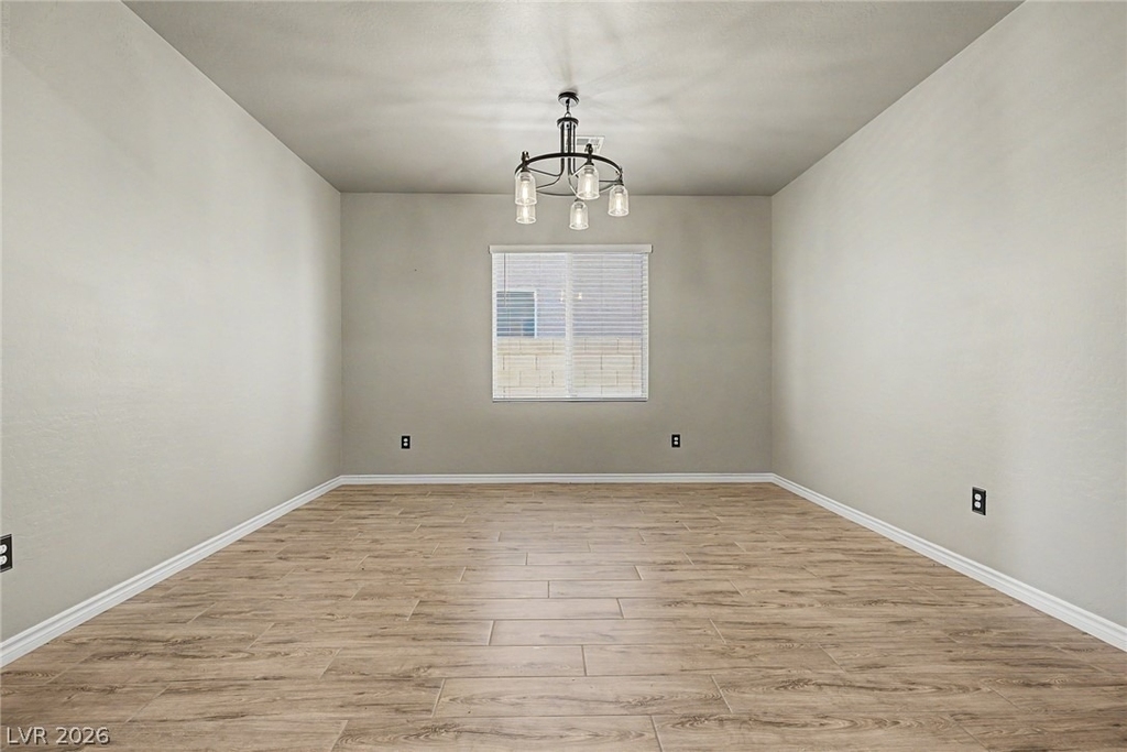 3935 Henny Avenue - Photo 5