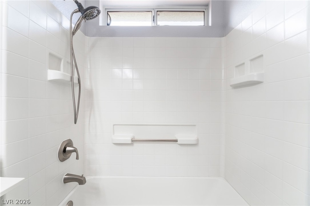 9920 Via Delores Avenue - Photo 33