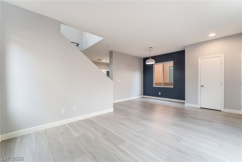 9920 Via Delores Avenue - Photo 3