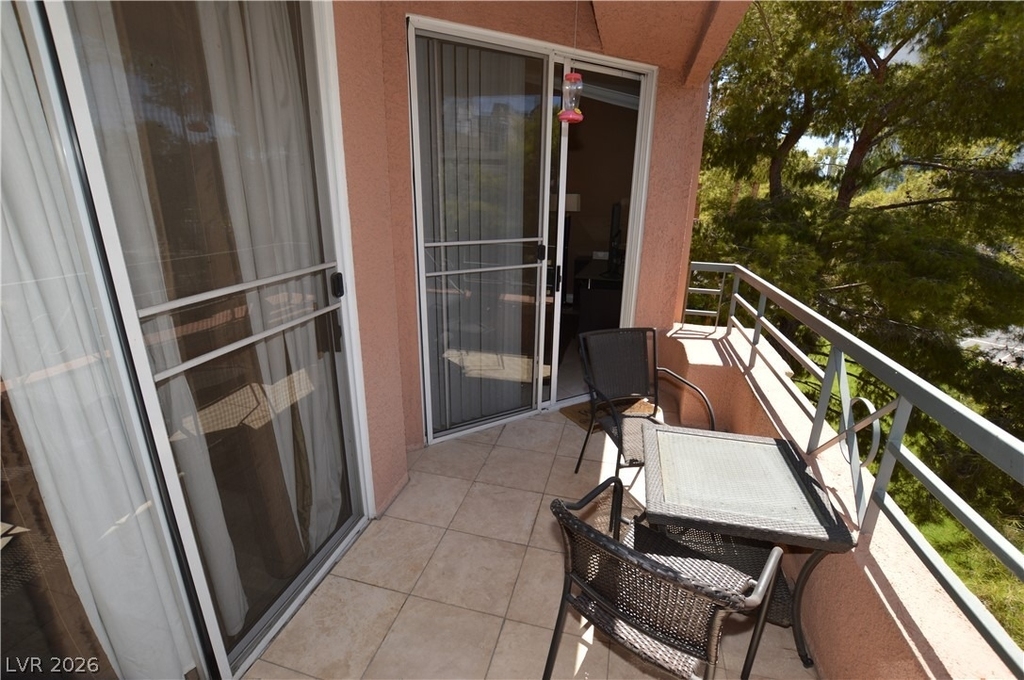 220 E Flamingo Road - Photo 10