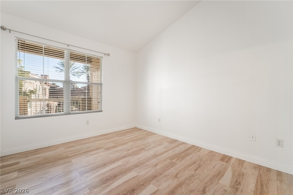 9975 Peace Way - Photo 17