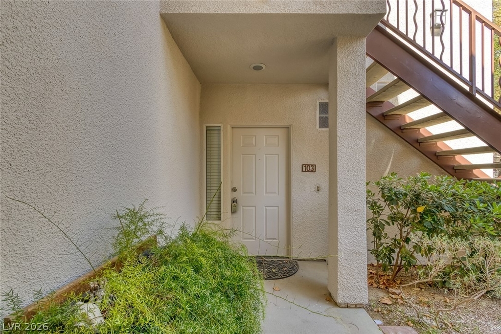 912 Duckhorn Court - Photo 3