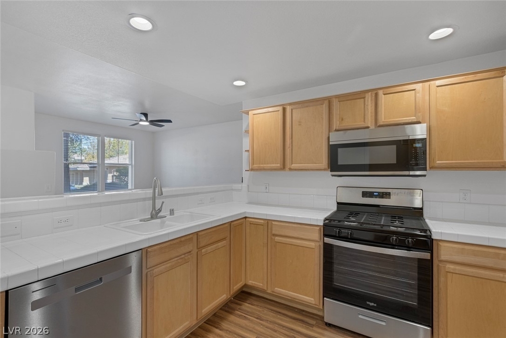 912 Duckhorn Court - Photo 14
