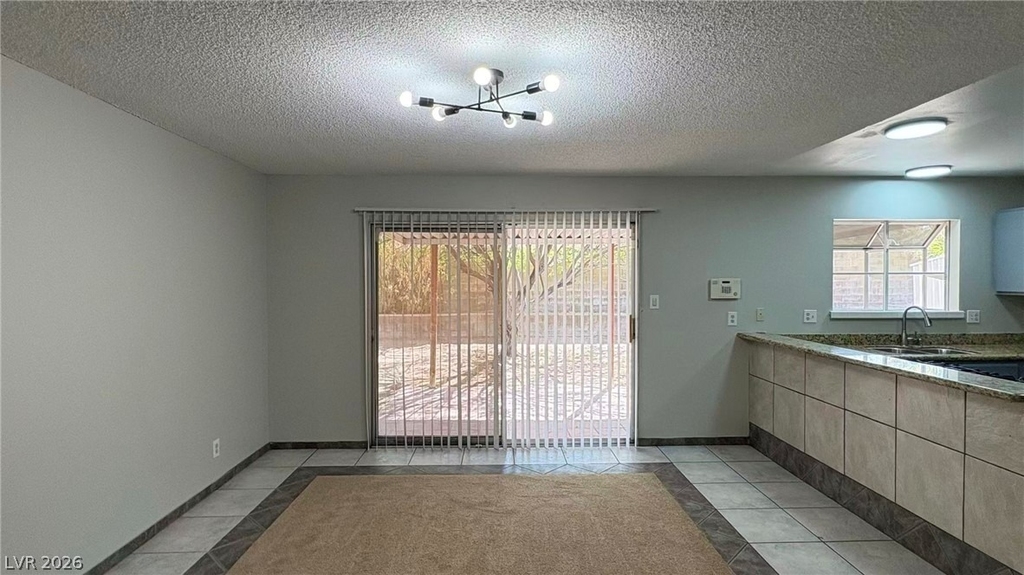 7805 Aplin Avenue - Photo 3