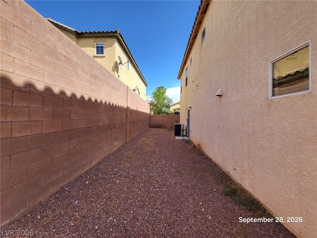 8116 Retriever Avenue - Photo 17