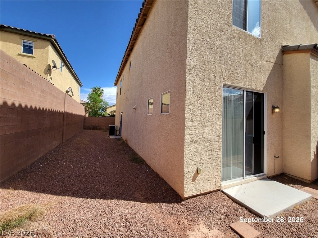8116 Retriever Avenue - Photo 18