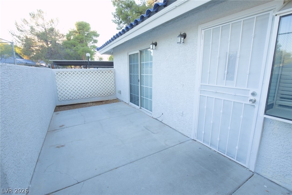 2112 Willowbury Drive - Photo 3