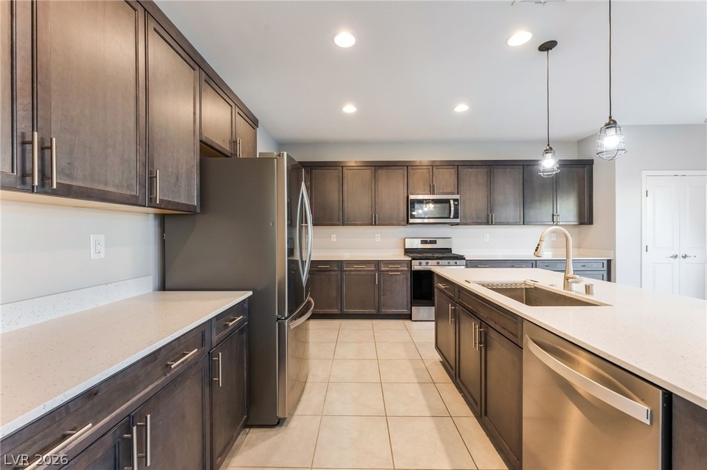 5711 Sedona Springs Street - Photo 9