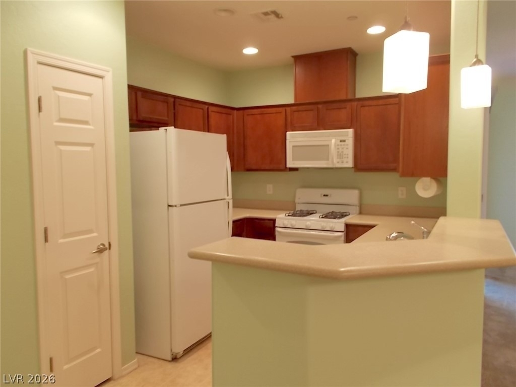 6868 Sky Pointe Drive - Photo 13