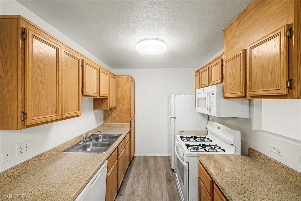 4730 Craig Road - Photo 10