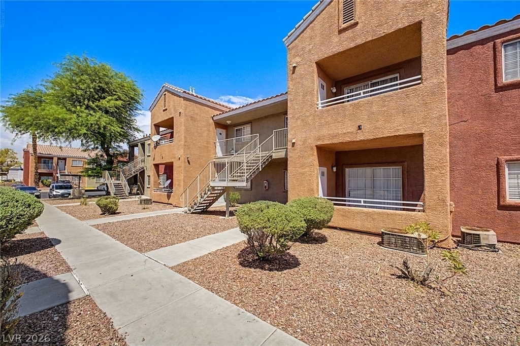 4730 Craig Road - Photo 2