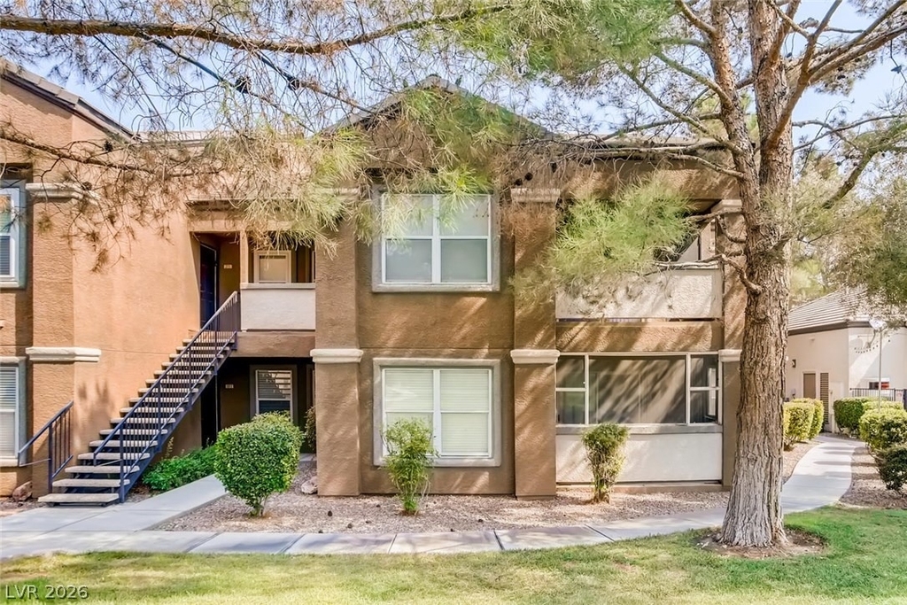 555 E Silverado Ranch Boulevard - Photo 27