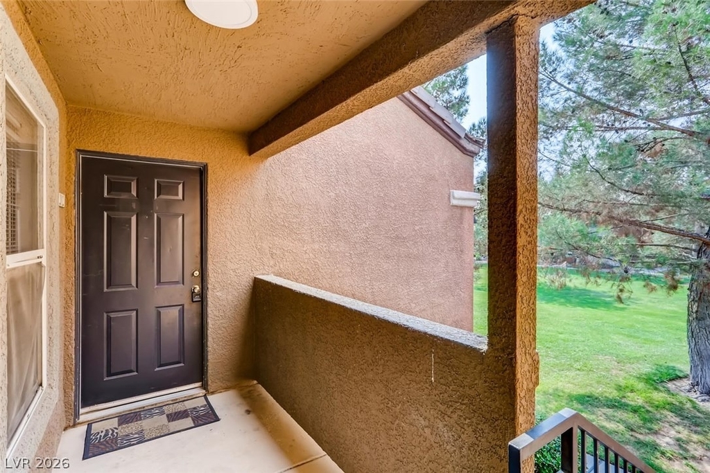555 E Silverado Ranch Boulevard - Photo 1
