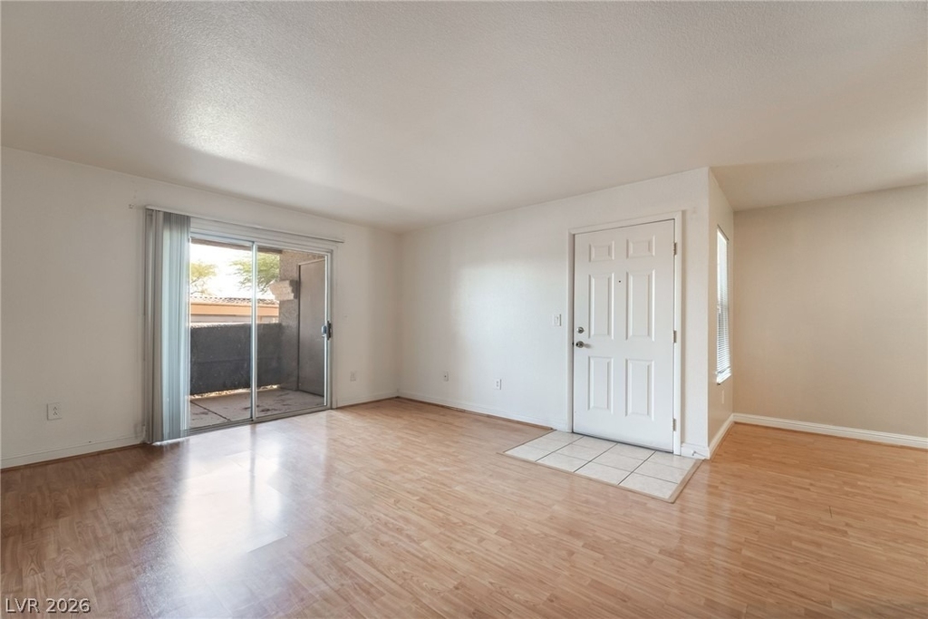 5055 W Hacienda Avenue - Photo 5