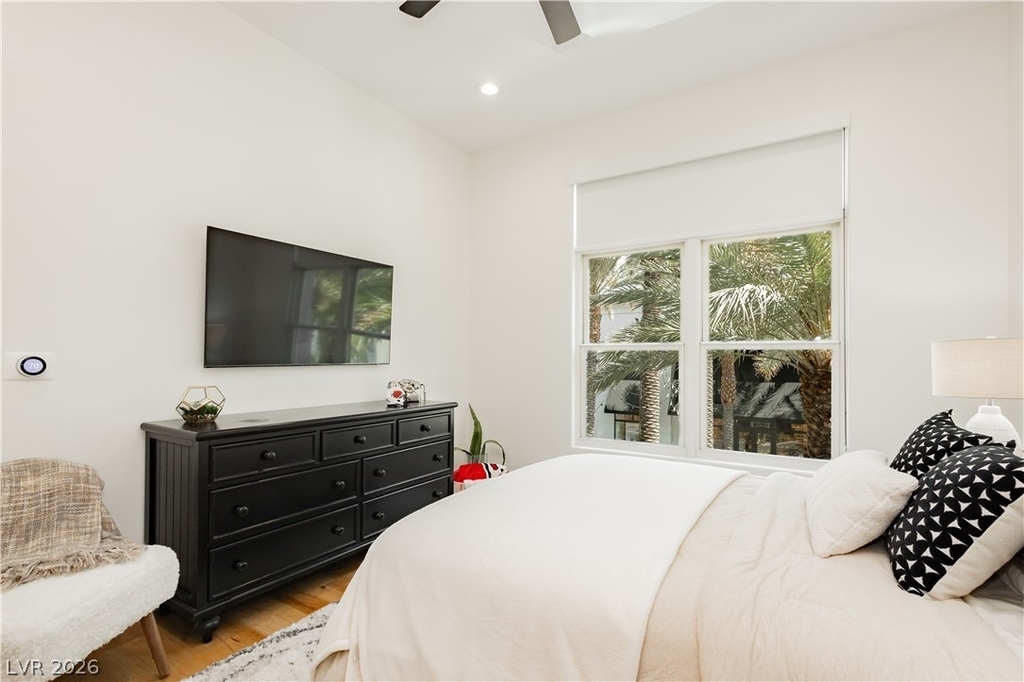 2240 Village Walk Drive - Photo 30