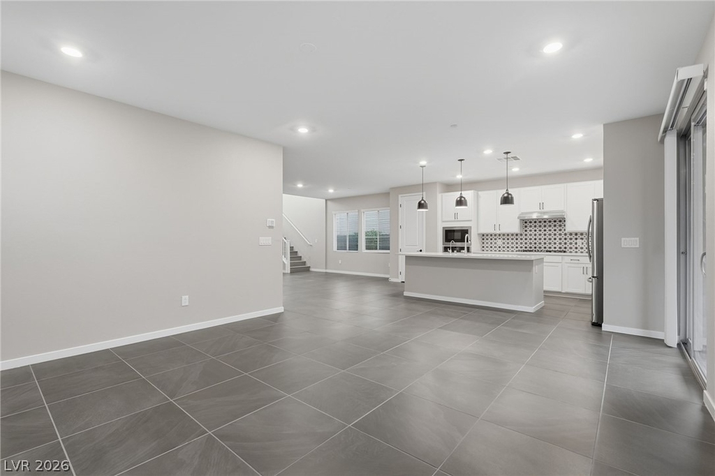169 Medianoche Street - Photo 15