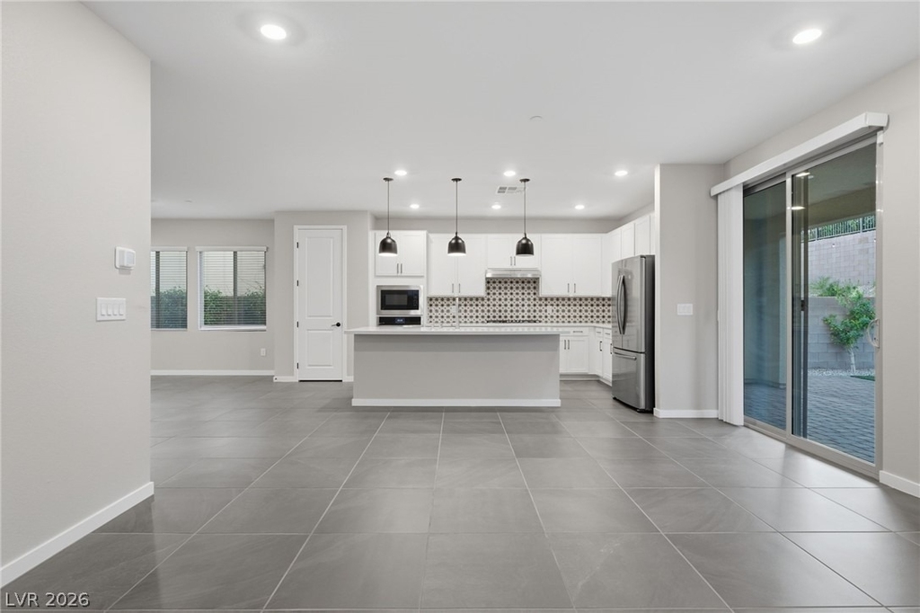 169 Medianoche Street - Photo 14