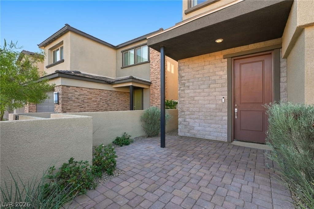 169 Medianoche Street - Photo 3