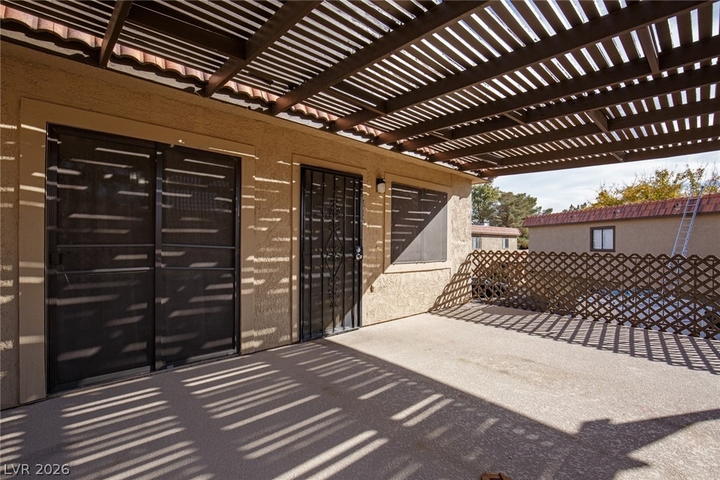 619 Pepper Tree Circle - Photo 1