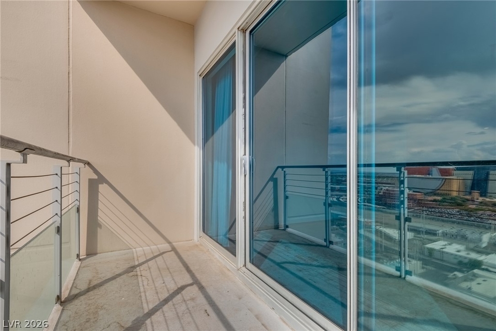 200 Hoover Avenue - Photo 18