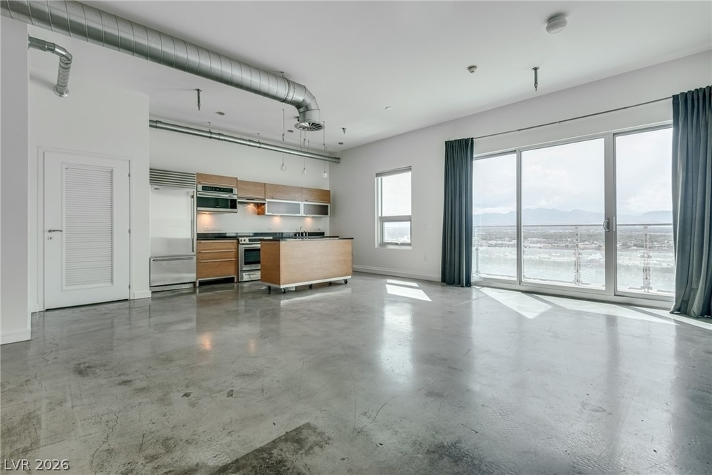 200 Hoover Avenue - Photo 8
