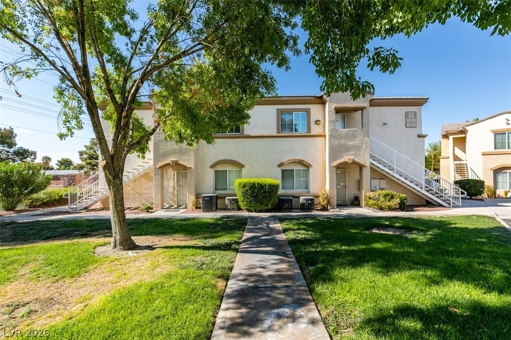 3400 Cabana Drive - Photo 1
