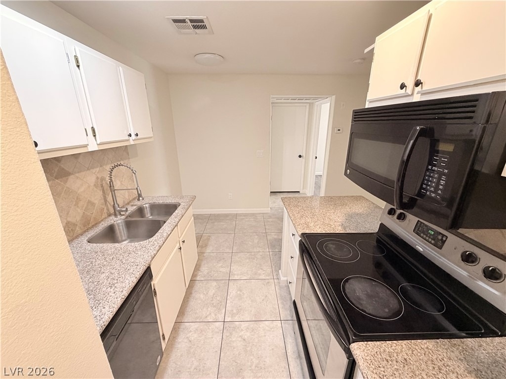 5211 Lindell Road - Photo 4