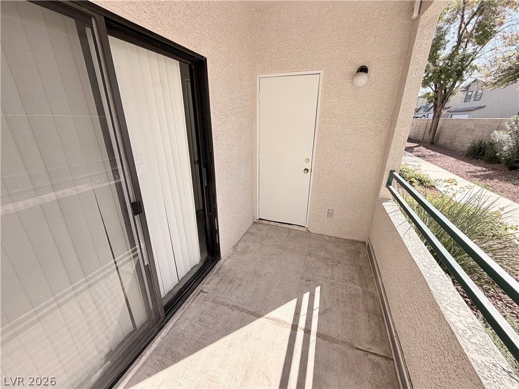 5211 Lindell Road - Photo 11