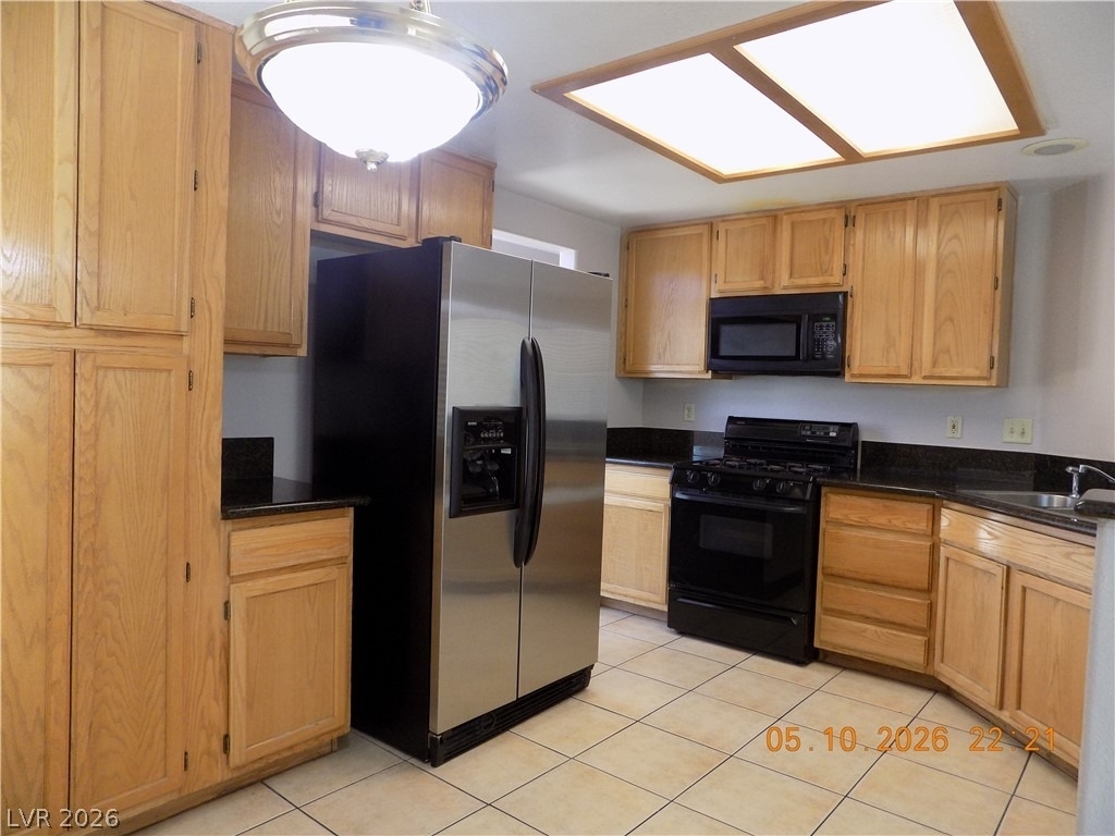 7421 Winterpine Avenue - Photo 24
