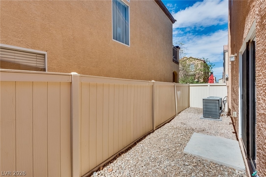 913 Blushing Rose Place - Photo 26