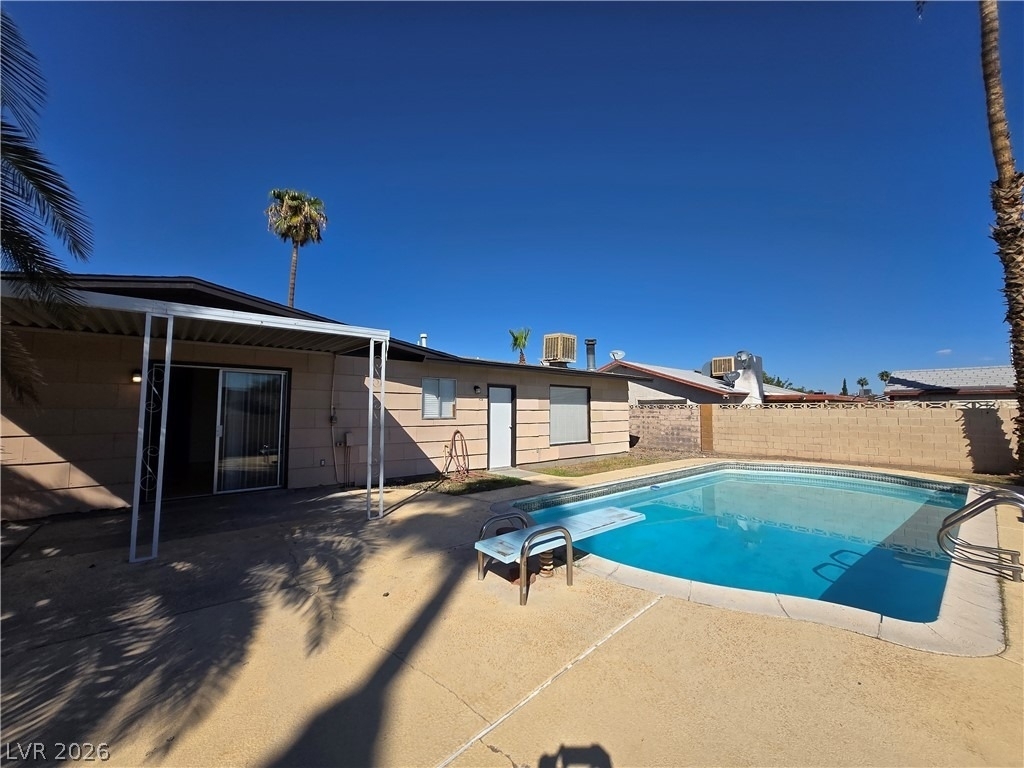 229 Breeze Street - Photo 28