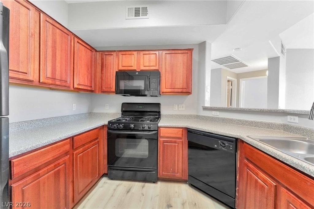 5855 Valley Drive - Photo 15