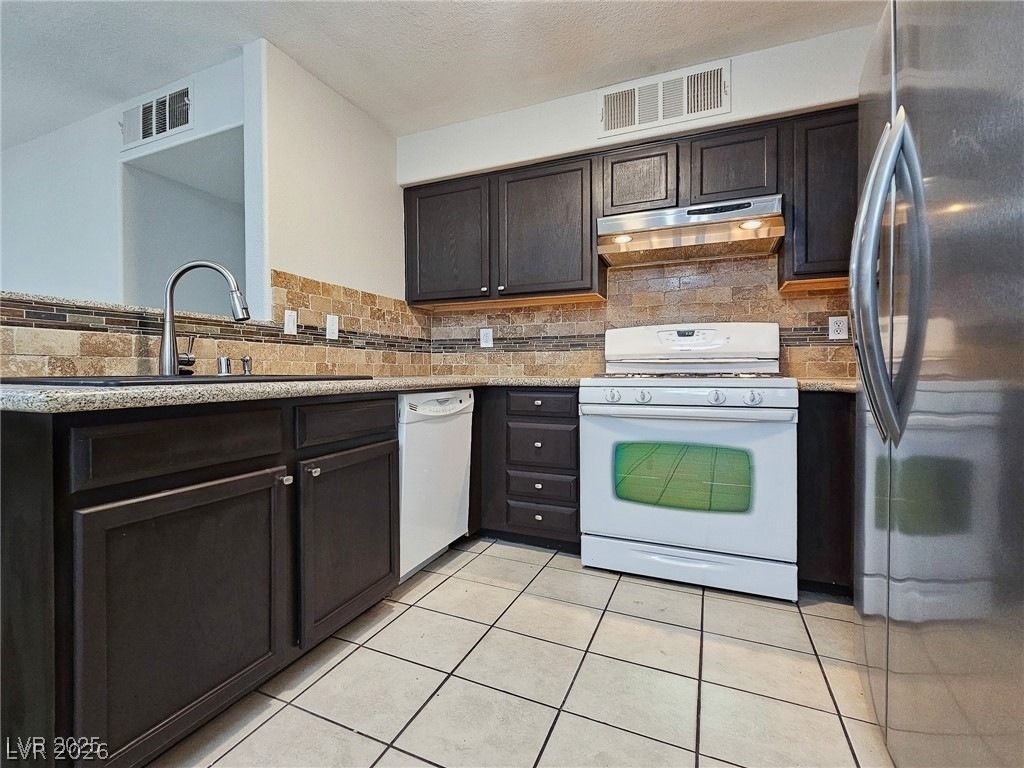 5150 Mandalay Springs Drive - Photo 3