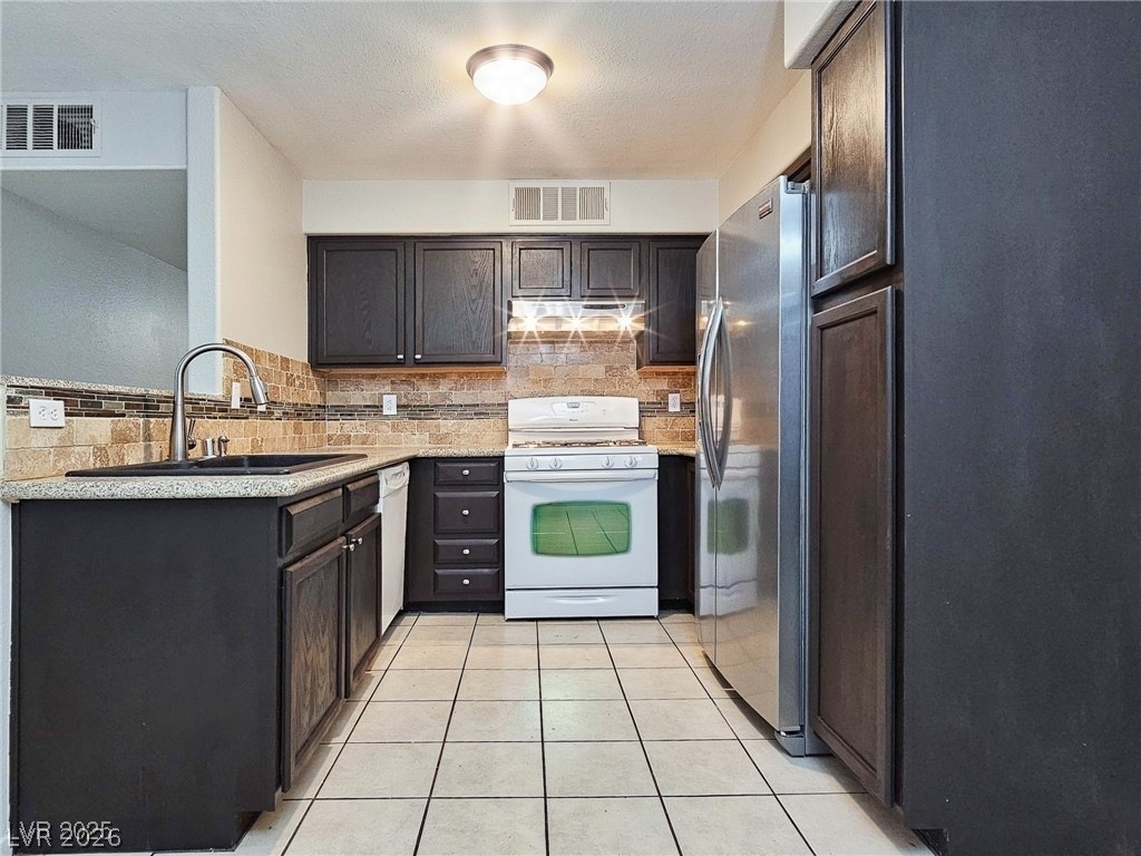 5150 Mandalay Springs Drive - Photo 2