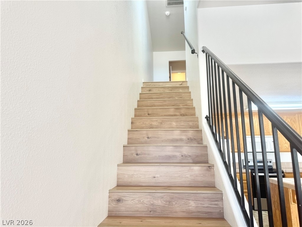 448 Comstock Street - Photo 9