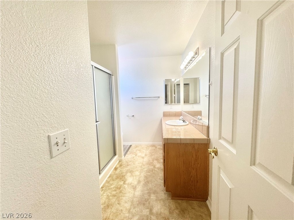 448 Comstock Street - Photo 12