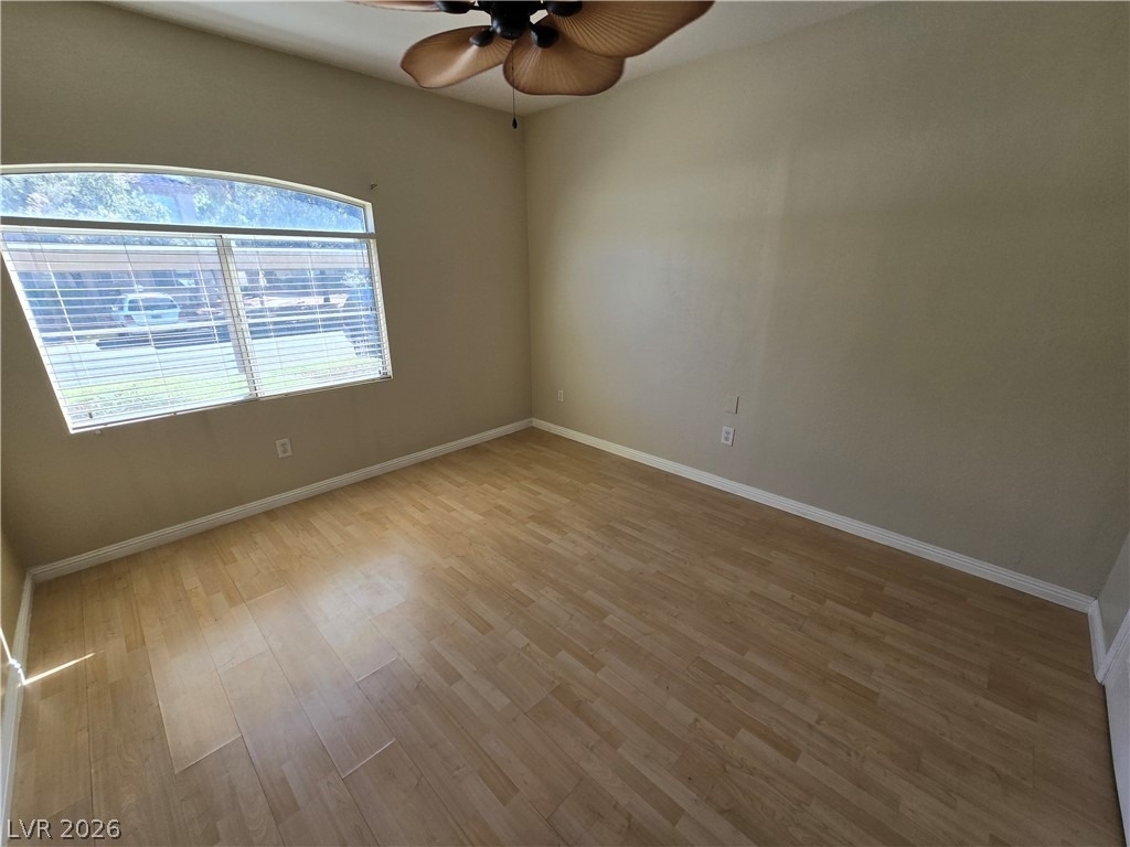 5415 W Harmon Avenue - Photo 12