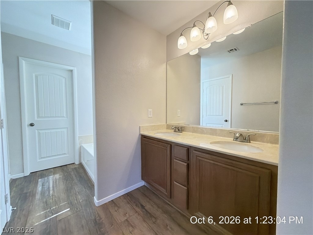 672 Wessex Drive - Photo 27