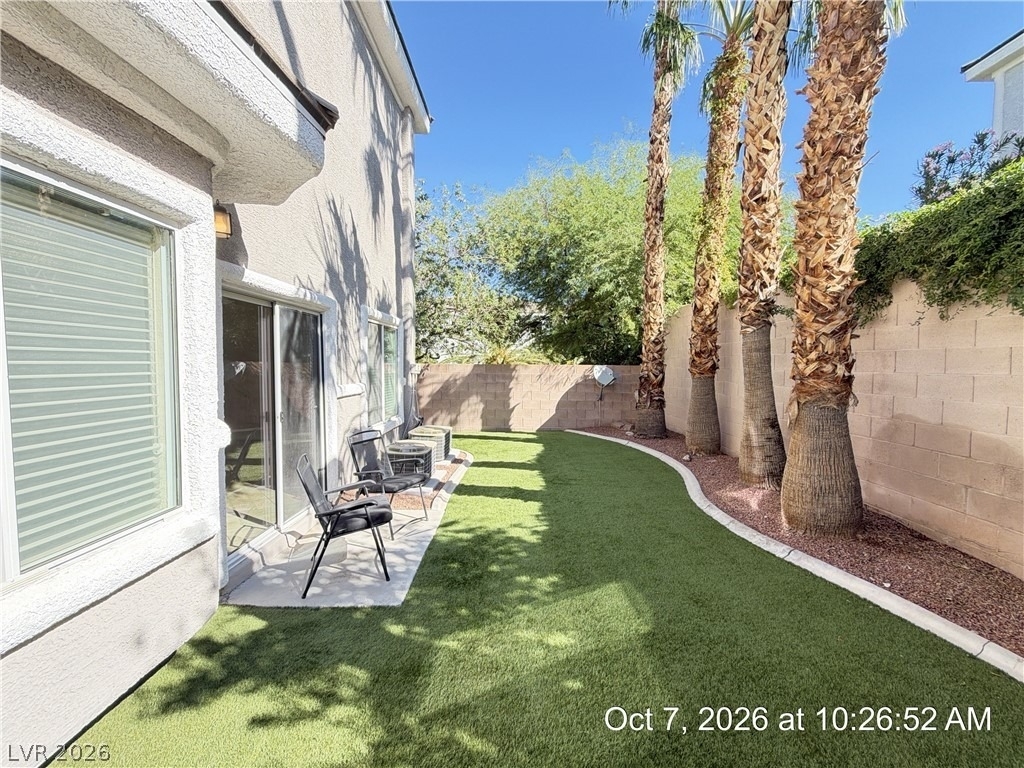 246 Queens Court - Photo 37