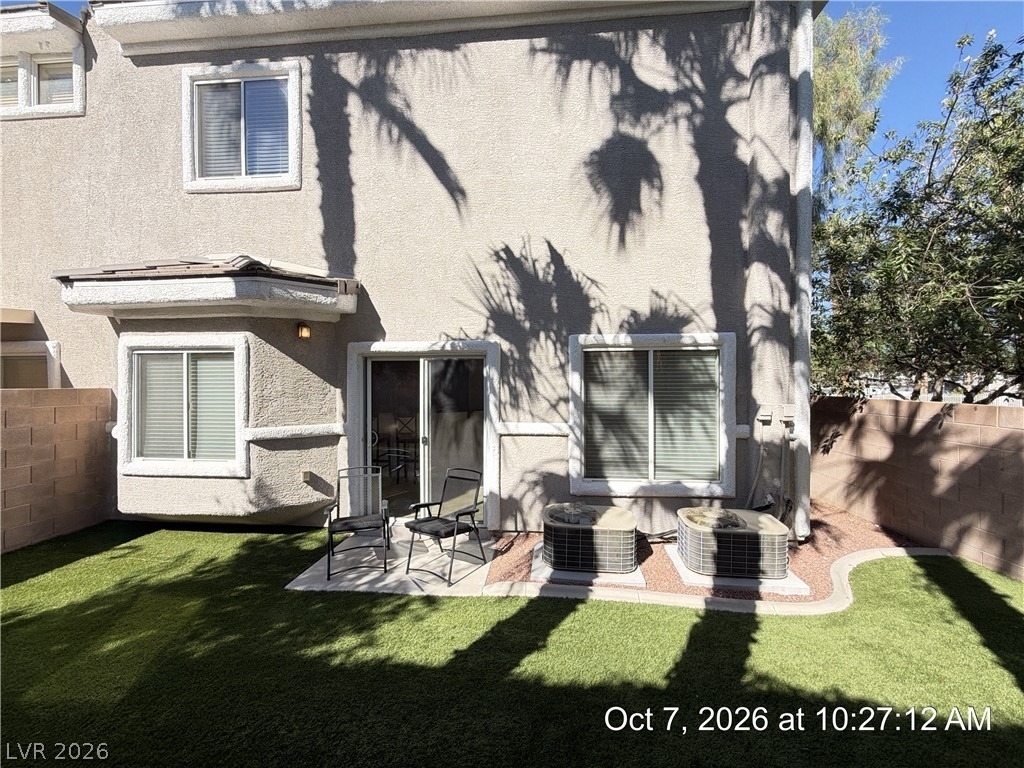 246 Queens Court - Photo 38