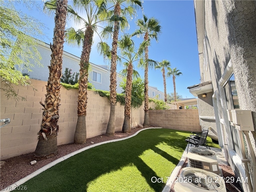 246 Queens Court - Photo 41