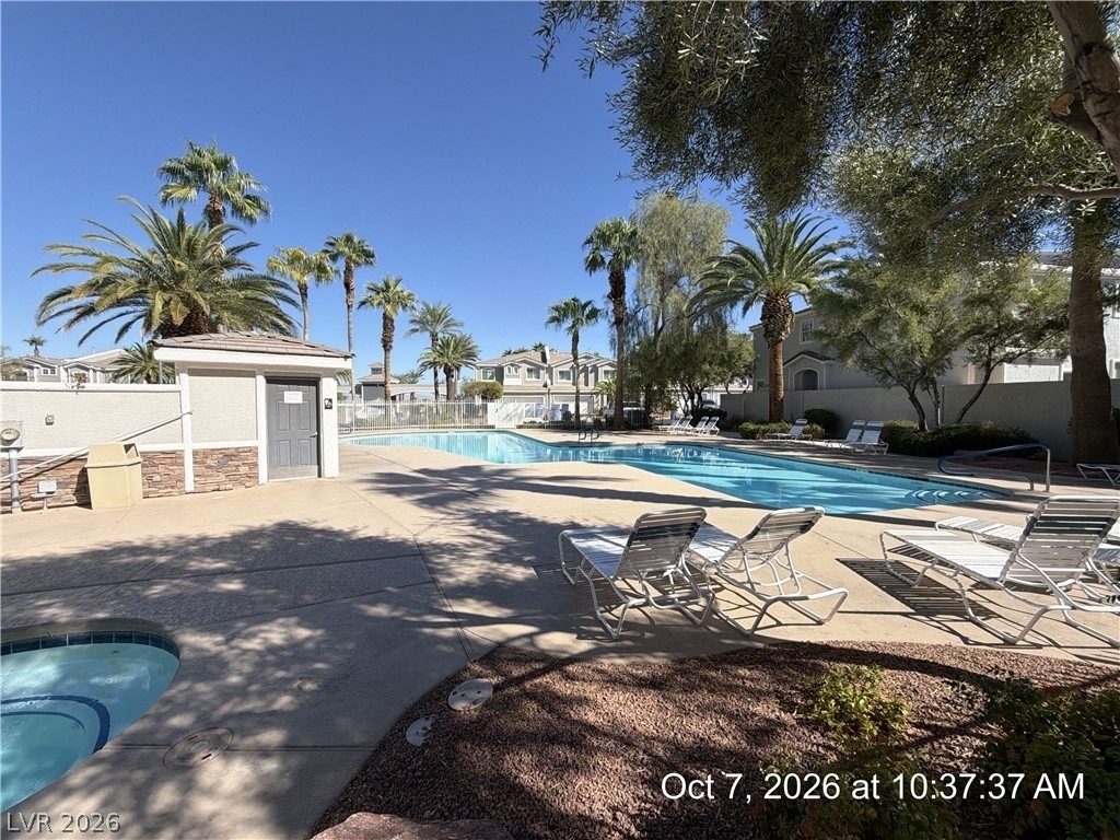 246 Queens Court - Photo 47