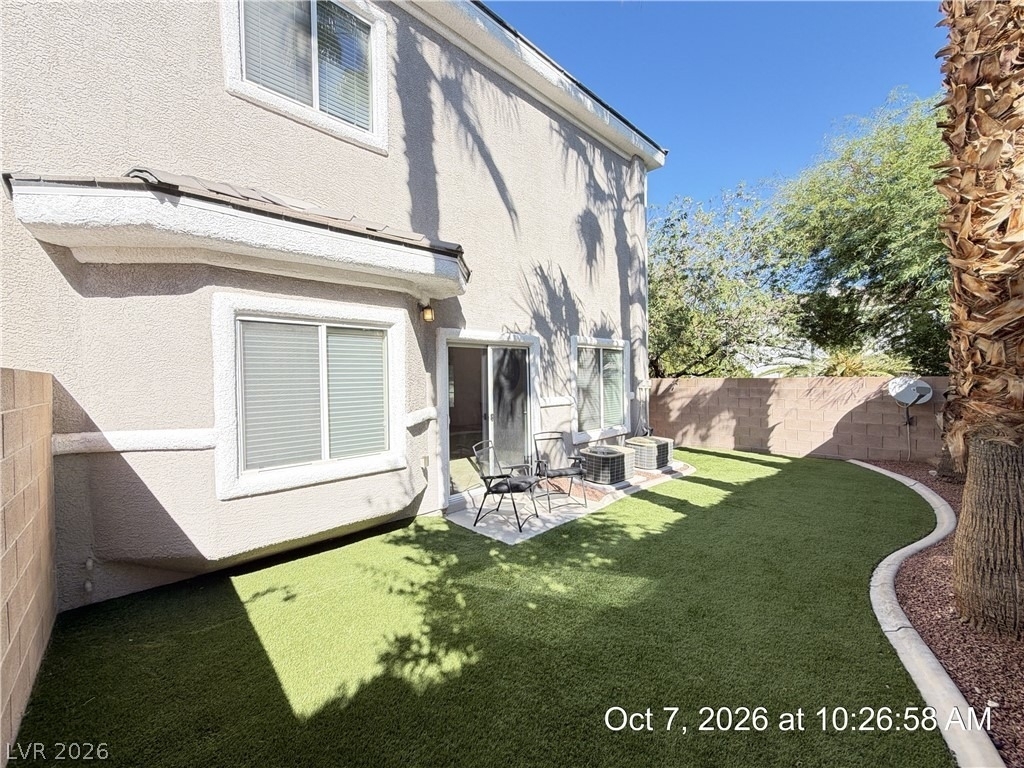 246 Queens Court - Photo 36
