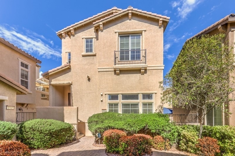 1951 Ardilea Street - Photo 0