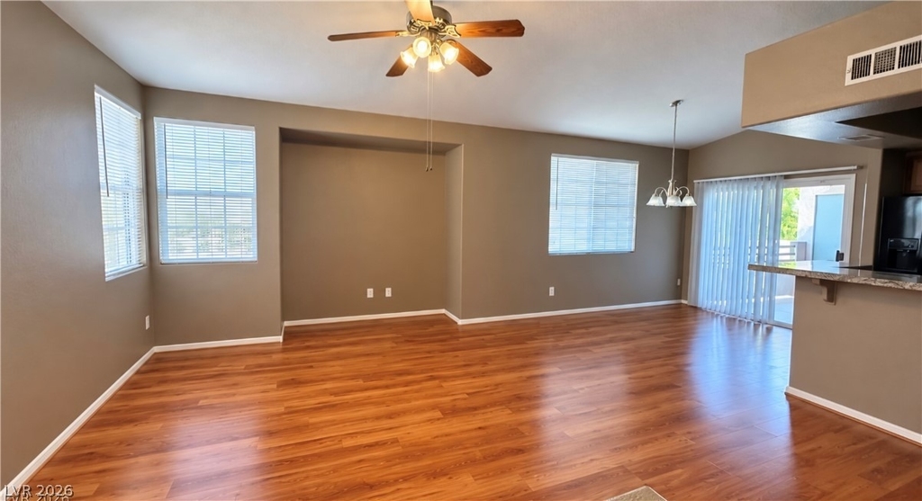 9901 Trailwood Drive - Photo 3