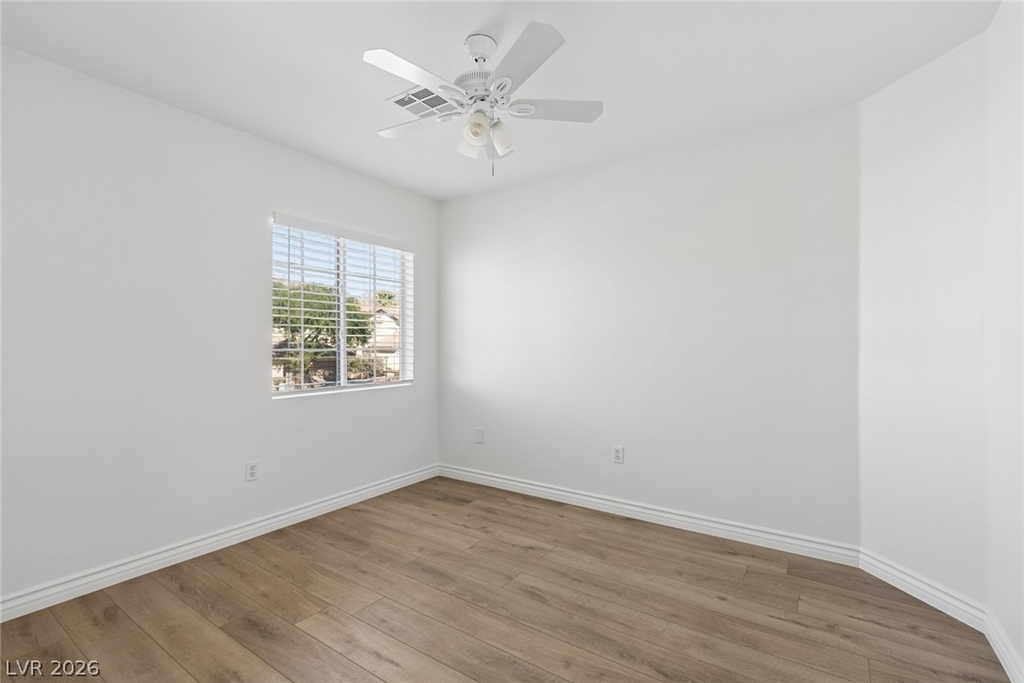548 Aspen Leaf Street - Photo 32