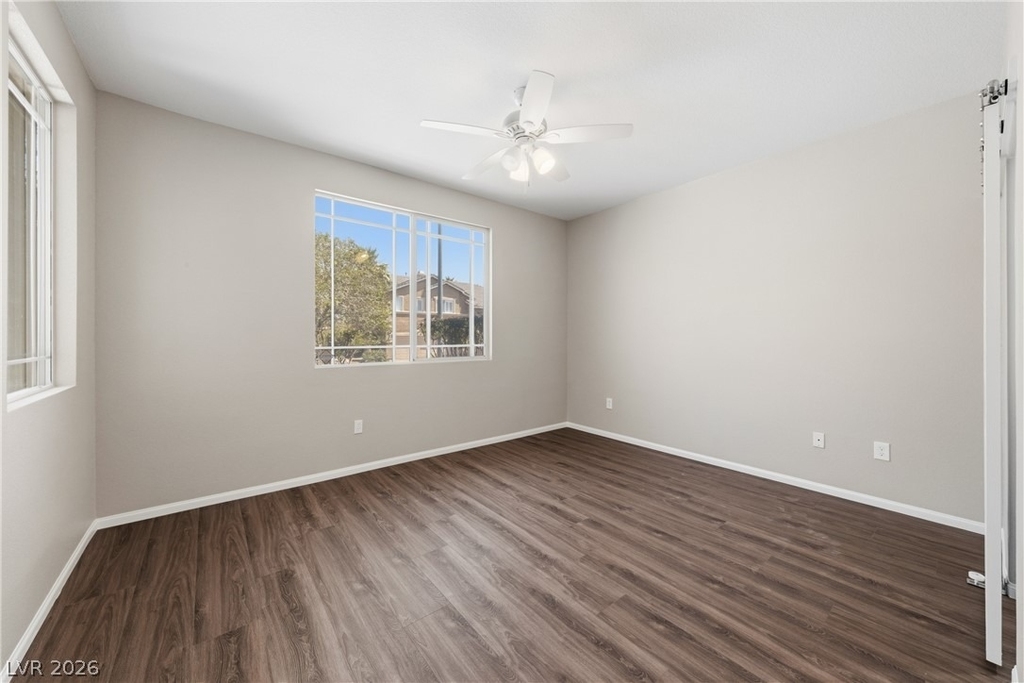 9613 Cherry Canyon Avenue - Photo 7