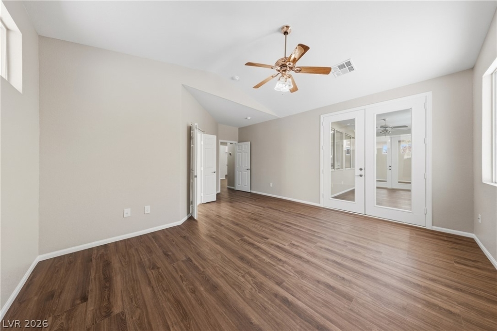 9613 Cherry Canyon Avenue - Photo 17