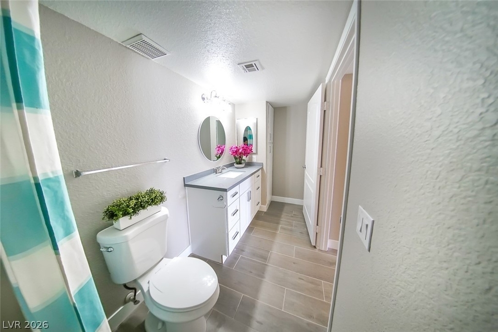 5055 W Hacienda Avenue - Photo 15