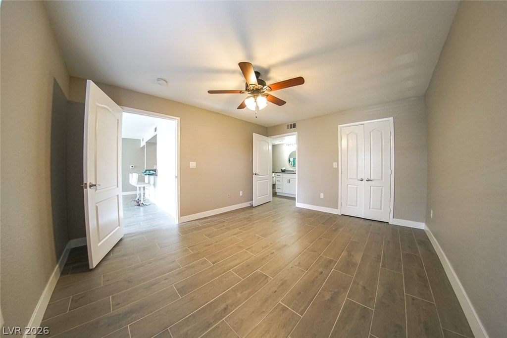 5055 W Hacienda Avenue - Photo 11